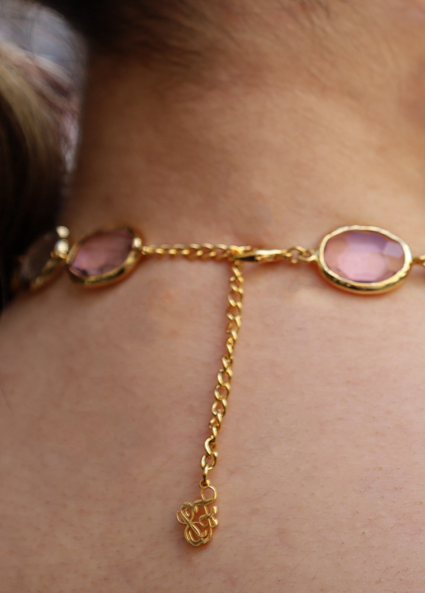 Blush Aura choker